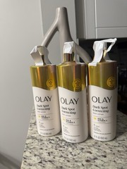 Olay Dark Spot Corrector Body Lotion, 17 fl Oz, AHA Vitamin C Pack Of 3.