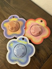 Daise hydrating lip balm trio new pomegranate, coconut & vanilla new