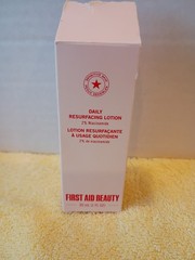 First Aid Beauty Daily Resurfacing Lotion 2% Niacinamide