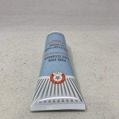 First Aid Beauty Pure Skin Face Cleanser, White/Blue Tube, 5 oz