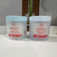 First Aid Beauty Facial Radiance & Hydrating Pillow Pads 60ct Each