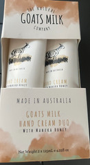 THE NATURAL GOATS MILK COMPANY HAND CREAM DUO WITH MANUKA HONEY 4.22 FLOZ NIB