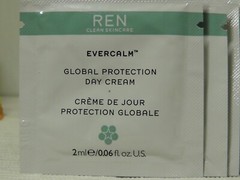 18 X REN Evercalm Global Protection Day Face Cream 2ml/0.06oz Each*****NEW*****