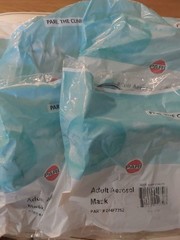4 Pari Aerosol Face Mask #044F7252 Flexible Front Loading Design Adult Size NEW