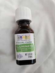 Aura Cacia Facial Care Illuminate Essential Oil Blend 0.5 fl oz (15 mL)