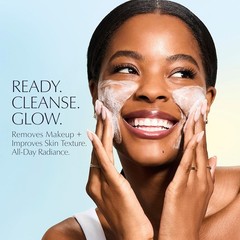 Radiant Skin Awaits: DayWear Glow Boost Jelly Cleanser with Cucumber & Algae