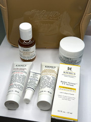 Kiehl&rsquo;s Mini Face Skincare Set Calendula Toner Cleanser Cream + SPF 50+ Serum