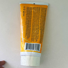 100% Pure Body Scrub Exfoliator/Scrub Tube, Orange Skincare, With Barcode
