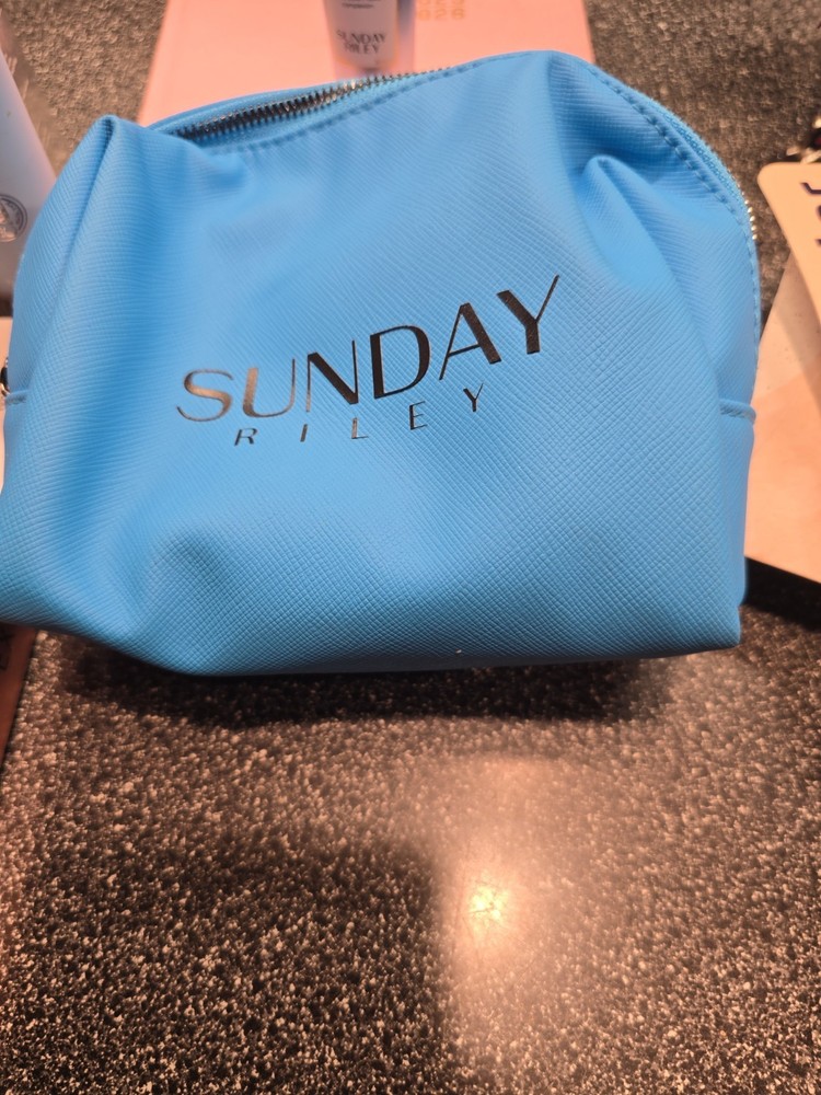 Sunday Riley New Year&rsquo;s Resolution Skincare Travel Kit w/ Bag *Missing 1 Piece*