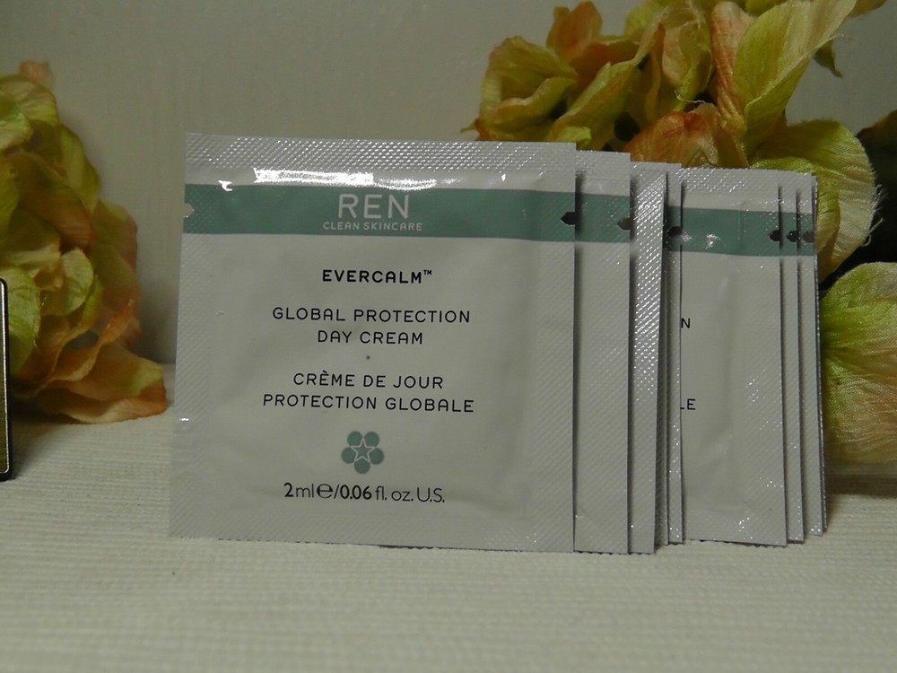 18 X REN Evercalm Global Protection Day Face Cream 2ml/0.06oz Each*****NEW*****