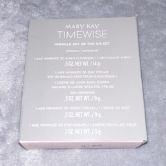 Mary Kay TimeWise Age Minimize 3D Travel Set SPF 30 Cleanser + 4 Creams