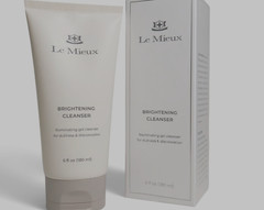 Le Mieux Brightening Cleanser 6 fl oz.