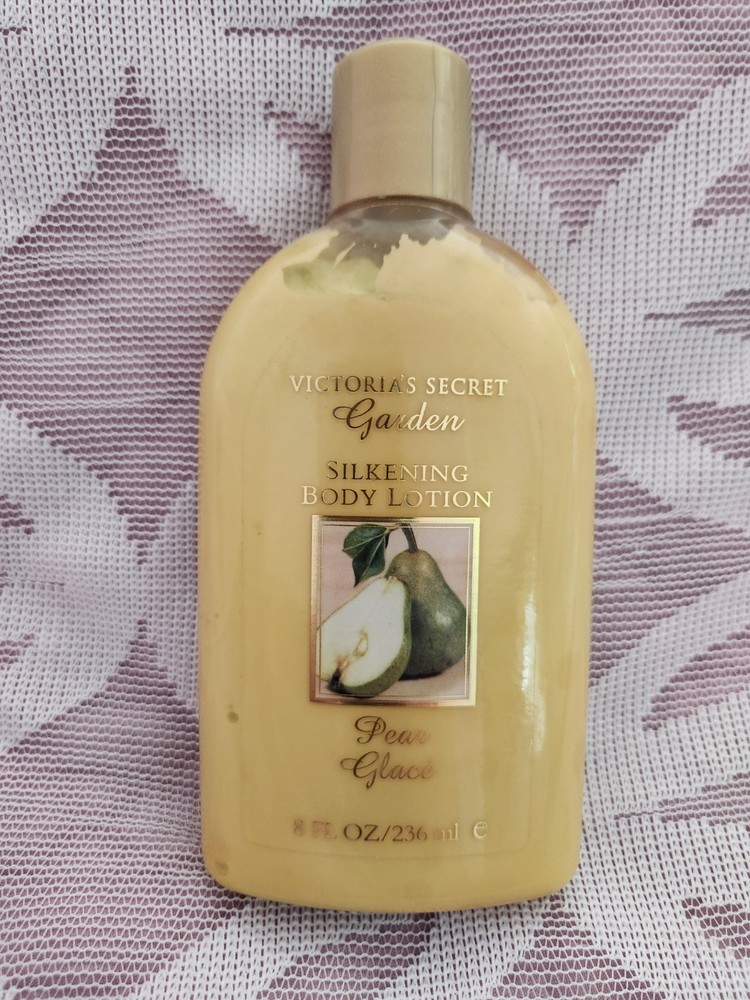 ~Vintage Victoria&rsquo;s Secret Garden PEAR GLACE Skin Silkening Body Lotion 8 oz. ~