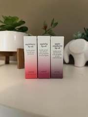 nooni Lip Oil Trio Set 3.7 mL/0.12 fl oz Apple Fig Cranberry Berry Clear