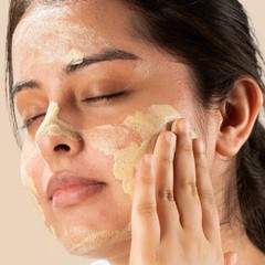 Nat Habit Fresh Daily Tikta Brightening Ubtan Face Wash (100 g),