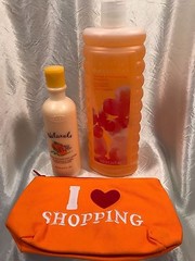 Avon « Orange Blossom » Lotion, « Orange/Honeysuckle » Bubble Bath & Clutch – NEW!!