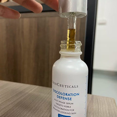 &lsquo;SkinCeuticals&rsquo; Discoloration Defense Dark Spot Corrector Serum 1 fl oz. (30ml)