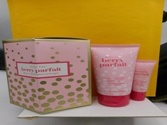 Mary Kay Berry Parfait Gift Set Scented Hand Cream And Scented Lip Free Shipping