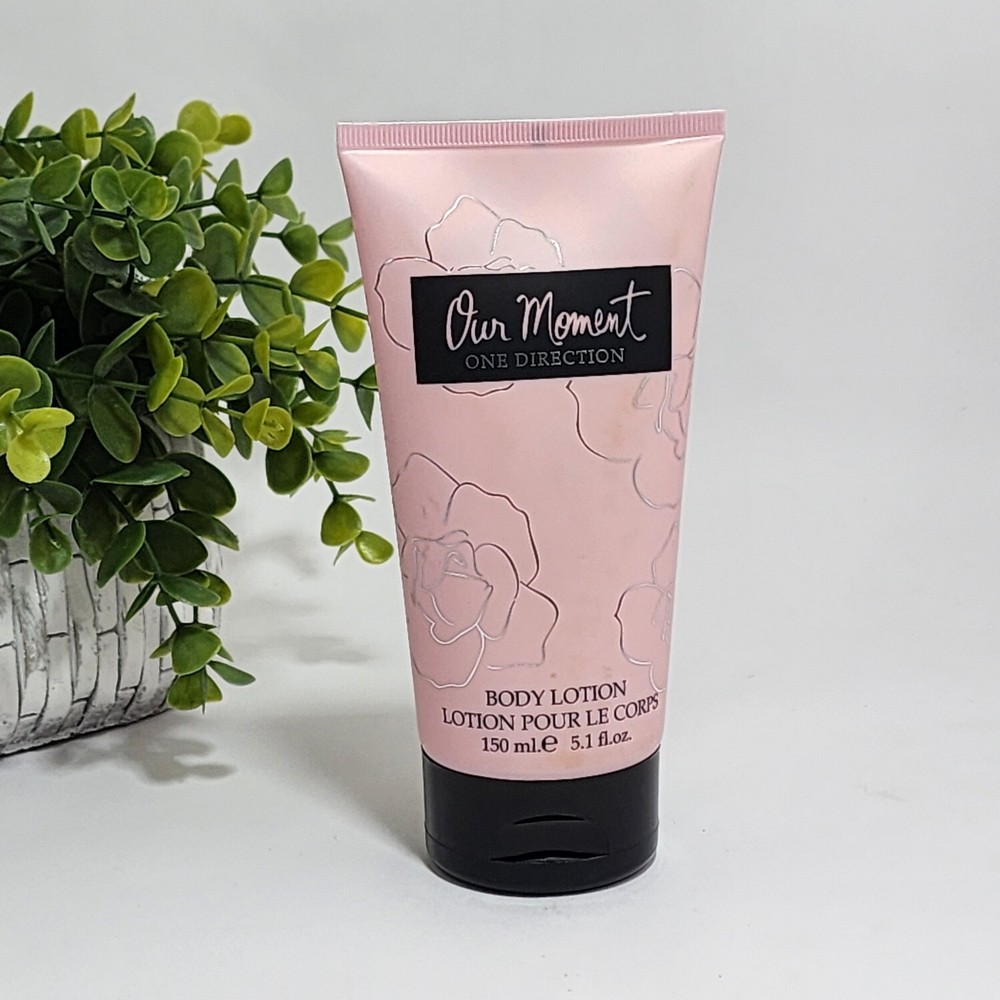Our Moment One Direction Body Lotion 5.1 fl oz / 150 mL
