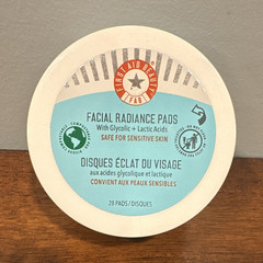 First Aid Beauty Facial Radiance Pads 28ct Glycolic & Lactic Acid Compostable