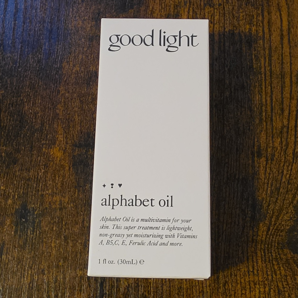 good light Alphabet Oil Lightweight Non-Greasy Moisturizing Face Oil 1 fl oz