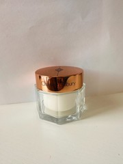 Charlotte&rsquo;s Magic Cream 50ml – Luxury Hydration & Radiance Boost for All Skin Ty