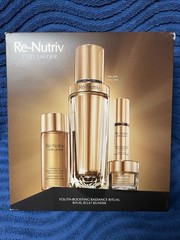 Estee Lauder Re-Nutriv Youth-Boosting Radiance Ritual Set