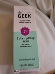 Derma Geek Detoxifying Facial Serum – 2% Beta Hydroxy Acid – 1.3 Oz.