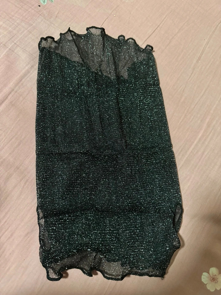 Sun-protective face veil