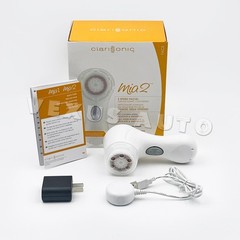 New Clarisonic Mia 2 Sonic Facial Skin Cleansing Brush System – WHITE