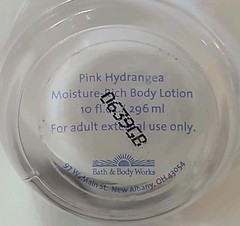 Bath & Body Works Pink Hydrangea Body Lotion Glass Bottle & Flower Top 10-fl oz