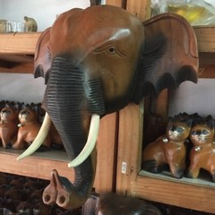 WOODEN ELEPHANT’S HEAD Thai Wood Carved Hanging Wall Home Decor Collectible Gift