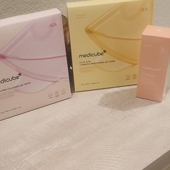 Medicube Gel Mask Set Pink Collagen & Kojic Acid Turmeric Brightening