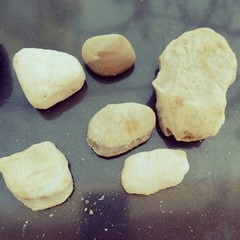 Dead Sea Natural Salt Stone Raw Mineral Rock Exfoliating Body Scrub
