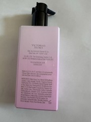 Victoria&rsquo;s Secret Bombshell Hydrating Daily Use Body Lotion 250mL/8.4 fl oz