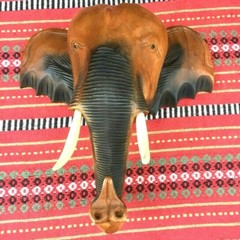 WOODEN ELEPHANT’S HEAD Thai Wood Carved Hanging Wall Home Decor Collectible Gift