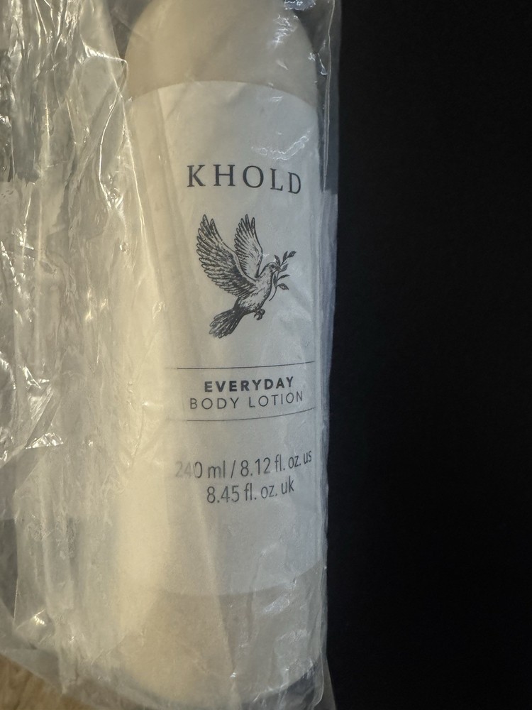Khold Everyday Body Lotion 240 ml w/pump. Great Price Free Shipping.