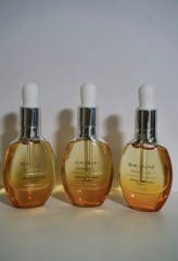 Skinn Divine Elixir Luminous Facial Oil, Manuka Honey, Hydrating