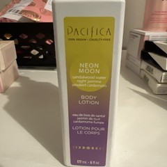 PACIFICA Neon Moon Perfume Body Lotion Soften Skin Arms Legs 6oz 177ml NeW
