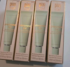 4 Skintreats Gel with Aloe Vera & Chestnut, PIXI (1.70 fl.oz. / 50 ml) -SEALED