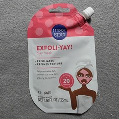 Miss Spa Exfoli-YAY! Clay Mask 1.18 fl oz 35 mL Exfoliating Face Mask Pouch