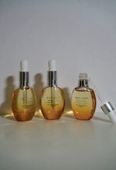 Skinn Divine Elixir Luminous Facial Oil, Manuka Honey, Hydrating