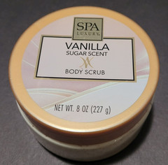 SPA Luxury Vanilla Sugar Body Scrub Scented Exfoliating 8 oz White