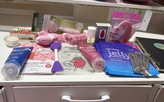 20 Piece Spa Strawberry Masks, Collagen Firming Glass Skin Masks Lot