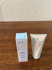 Geek&Gorgeous Duo: Power Peptides Serum, Jelly Joker Cleanser. $28.80 Value.
