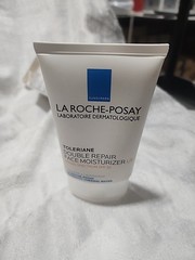 La Roche-posay Toleriane Double Repair Moisturizer UV SPF 30