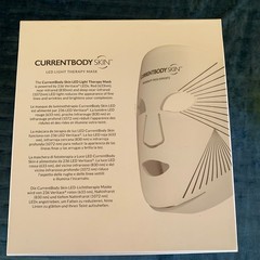 ⚡SHIPS SAME DAY⚡ CurrentBody Skin LED Light Therapy Mask Series 2 – New Open Box