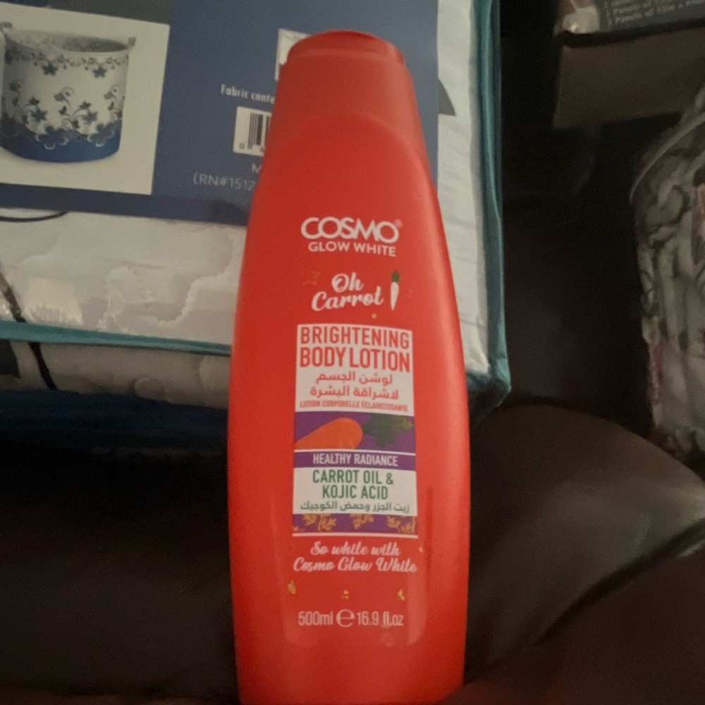 Cosmo Glow White Oh Carrot Brightening Body Lotion Carrot Oil Kojic Acid 500ml