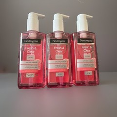 3 NEUTROGENA FRESH & CLEAR PINK GRAPEFRUIT FACE CLEANSER WASH OIL FREE 6.7oz ea