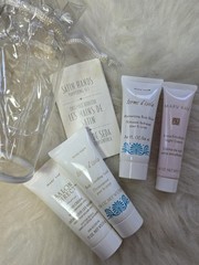 Mary Kay Satin Hands Pampering Set Of 4 With Bag